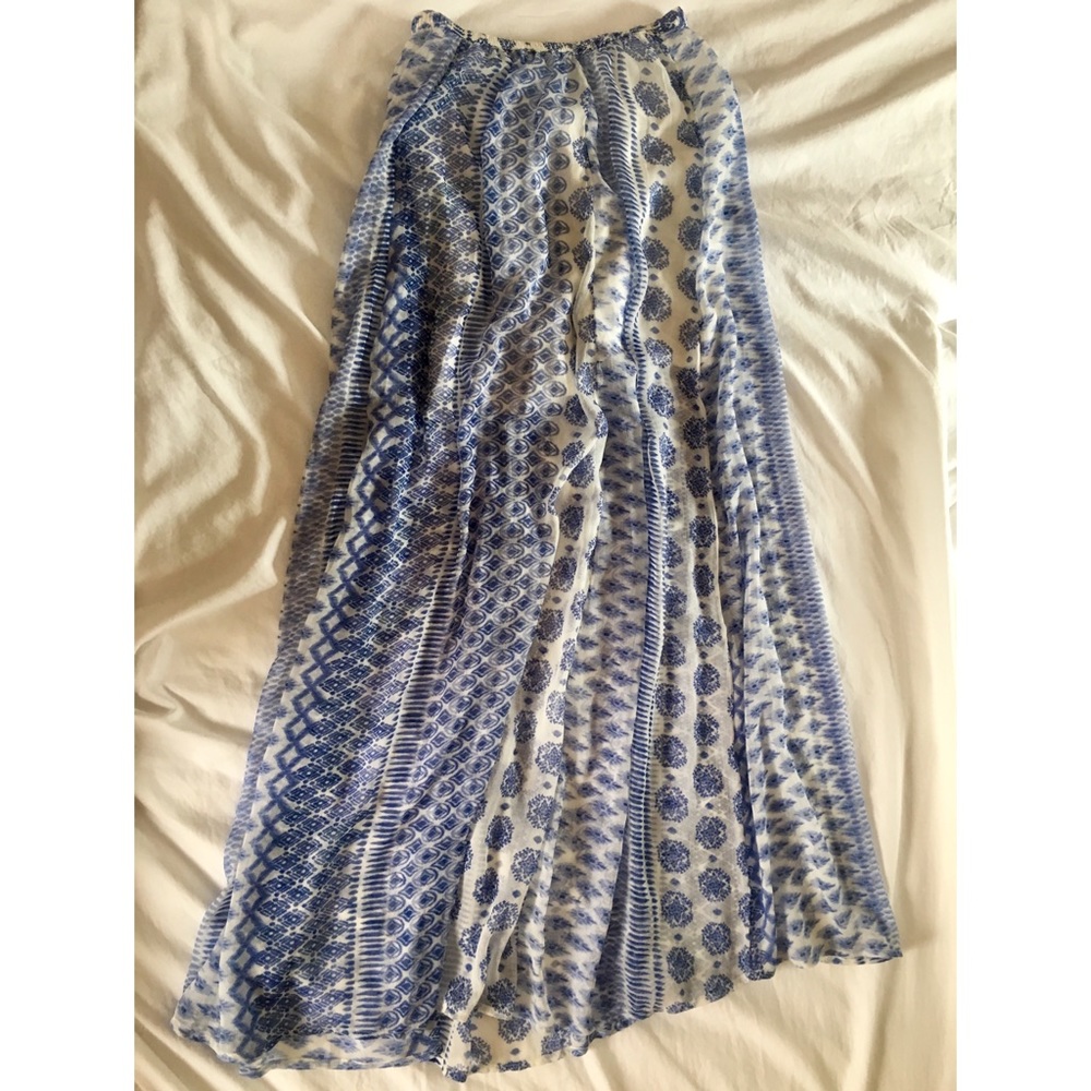 Hollister Blue and White Maxi Skirt